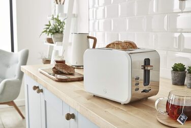 Електричний чайник Swan Nordic Set з тостером, 1.7 л, 2200 Вт, білий з дерев'яним декором