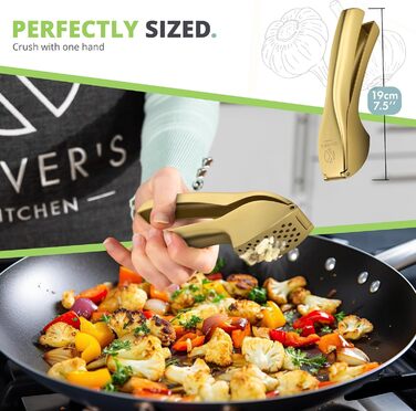 Преміум-прес для часнику Oliver's Kitchen® - зручний та легко миється - подрібнює часник та імбир без проблем (не потребує очищення) - надзвичайно міцний та зносостійкий (матова золота поверхня)