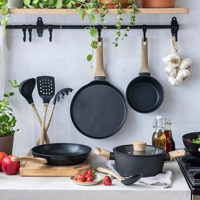 Каструля MasterChef з кришкою 20 см, алюмінієва, антипригарна, індукційна, з дерев'яною ручкою, універсальна для всіх плит, набір каструль і сковорідок, натуральна колекція