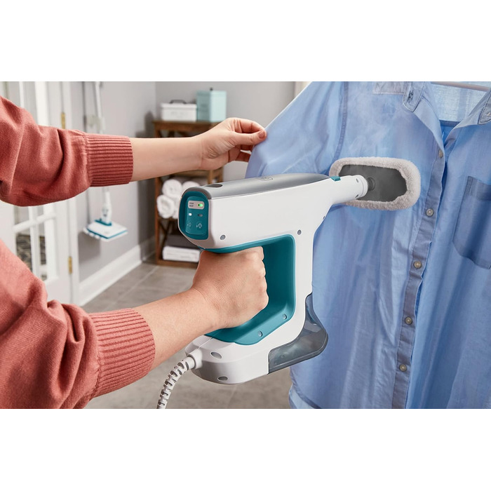 Парова швабра Black+Decker 1500 Вт з насадками, подовжувачем та двоступеневим регулюванням пари для прибирання будинку