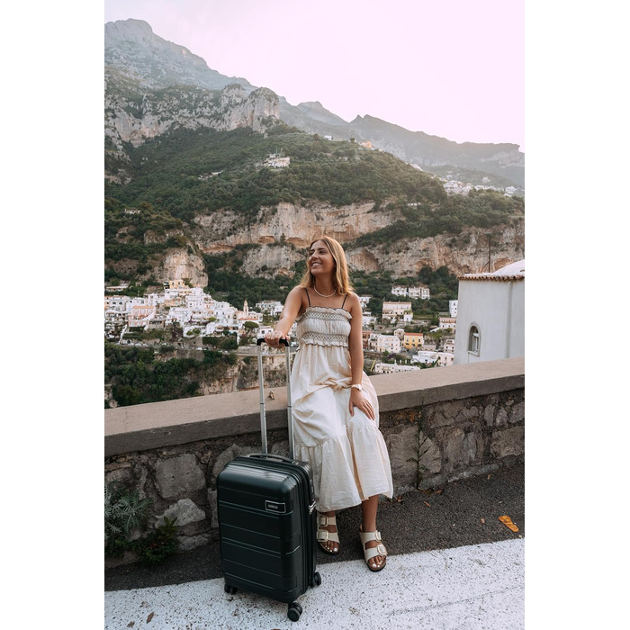 Валіза American Tourister Skymax 3 шт. синього (Midnight Blue) та чорного (Bass Black) кольорів