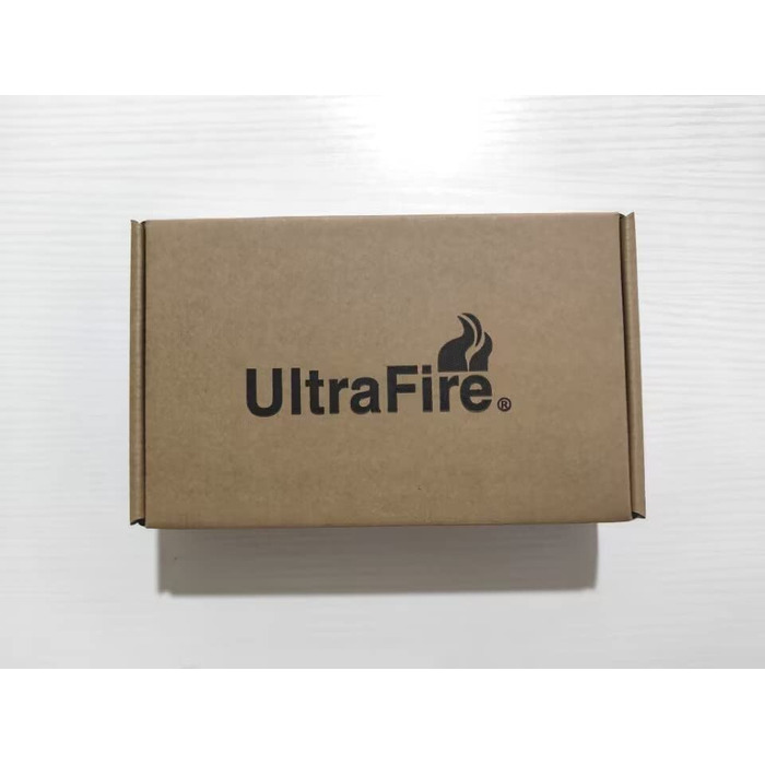 ULTRAFIRE WF-502B LED ліхтарик 1000 лм з чохлом, тактичний міні ліхтарик з тримачем, 360° обертається кліпса для пояса