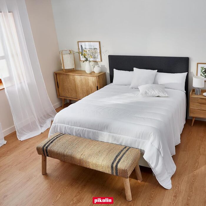 Зимова ковдра PIKOLIN 150x220 см з наповнювачем Aloe Vera (300г), гіпоалергенна та дихаюча для чутливої шкіри