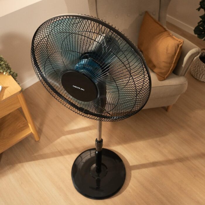 Вентилятор підлоговий Cecotec EnergySilence 560 Max Smart 45W, 40 см, 5 лопатей, таймер 12 год, LED-дисплей, сенсорне управління, 3 швидкості, автоматичне обертання (білий)
