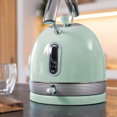 Електрочайник Cecotec ThermoSense 420, 1,8 л, 2200 Вт, з індикатором температури, нержавіюча сталь, вінтажний стиль, зелений