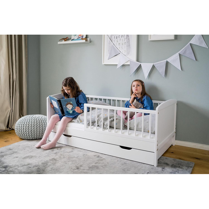 Дитяче ліжко Kids Collective 70x140 см з матрацом, висувною шухлядою, рейковим дном і бортиком безпеки, біле, з ящиком для білизни, виготовлене в Європі, для дітей до 6 років