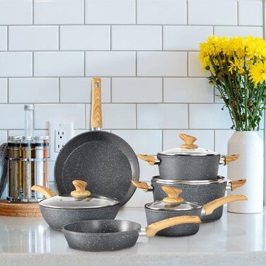 Набір кухонного посуду Kitchen Academy 12 предметів з антипригарним покриттям, каструлі й сковорідки з кришками для індукції, газу та мікрохвильовки, сірий