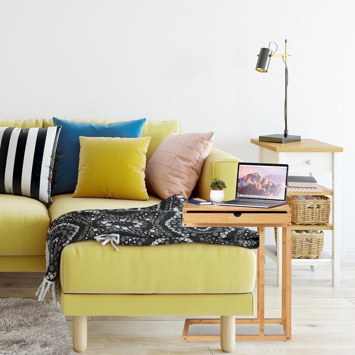 Журнальний стіл Relaxdays з бамбука 68x55x35 см, з великою шухлядою, сучасний стиль, для вітальні, натуральний колір
