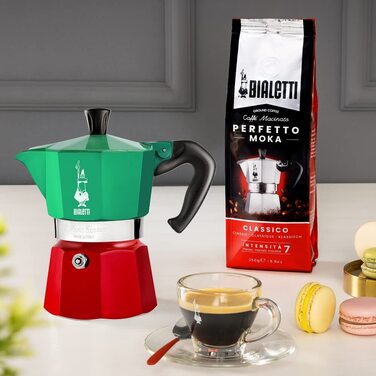 Кавоварка Bialetti Moka Express Italia, 3 чашки, алюмінієва, червоно-зелено-срібляста, класична еспресо-турка для плити