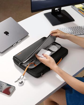 Сумка для ноутбука tomtoc 360° Business для MacBook Air 13 M5 та MacBook Pro 13, захисний чохол чорного кольору