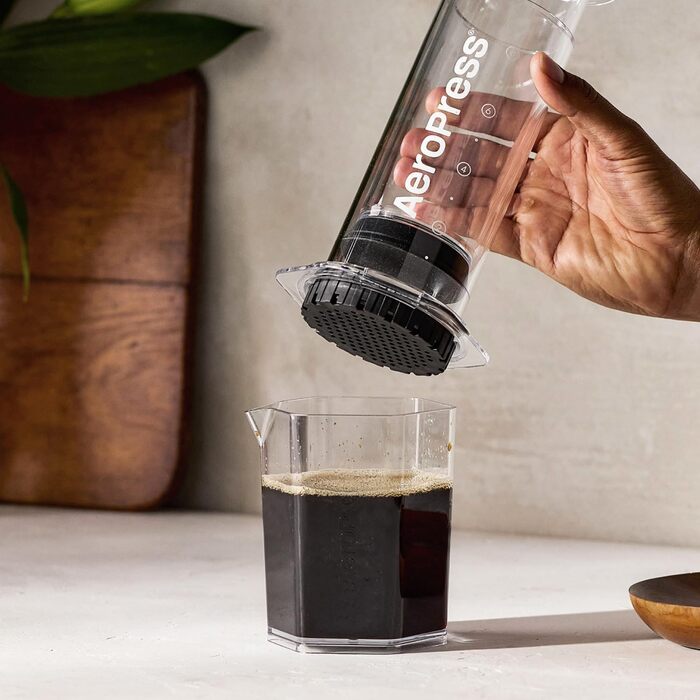 AeroPress Clear XL: Прес для кави, френч-прес та еспресо-машина 2-в-1, прозорий XL, портативний для подорожей та кемпінгу