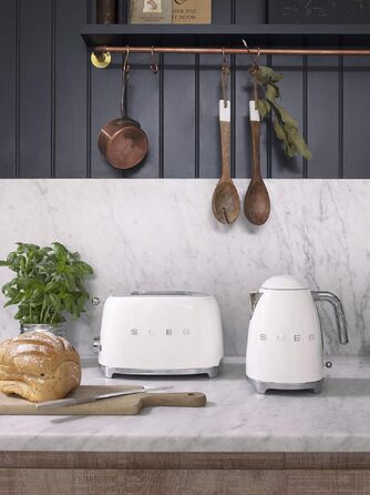 Тостер Smeg TSF01CREU Білий, 2 відділення, 6 рівнів підсмажування, функція розморожування та підігріву, 950 Вт