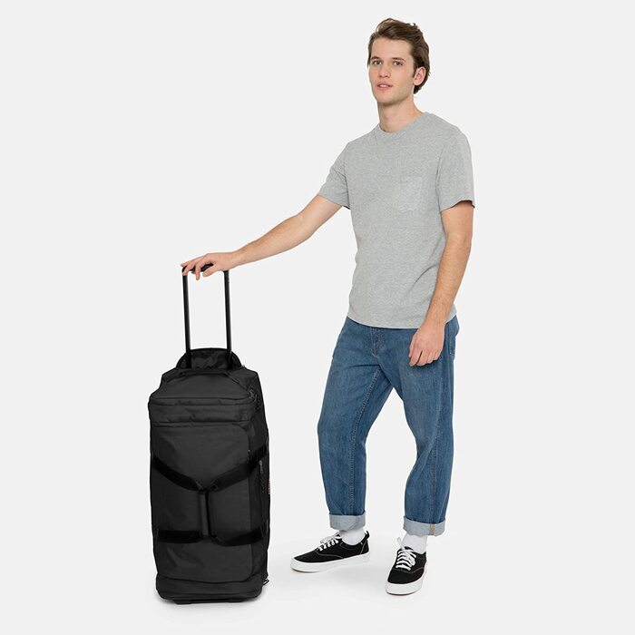 Дорожня сумка Eastpak Leatherface M+ 69 л, чорна, 68.5×32.5×34.5 см