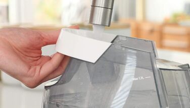Парова праска Breville VIN410X PRESSXPRESS 2400 Вт з бойлером, багатонапрямною керамічною підошвою, паровим ударом 230 г, вертикальним паром 100 г/хв, тиск 5 бар, біла