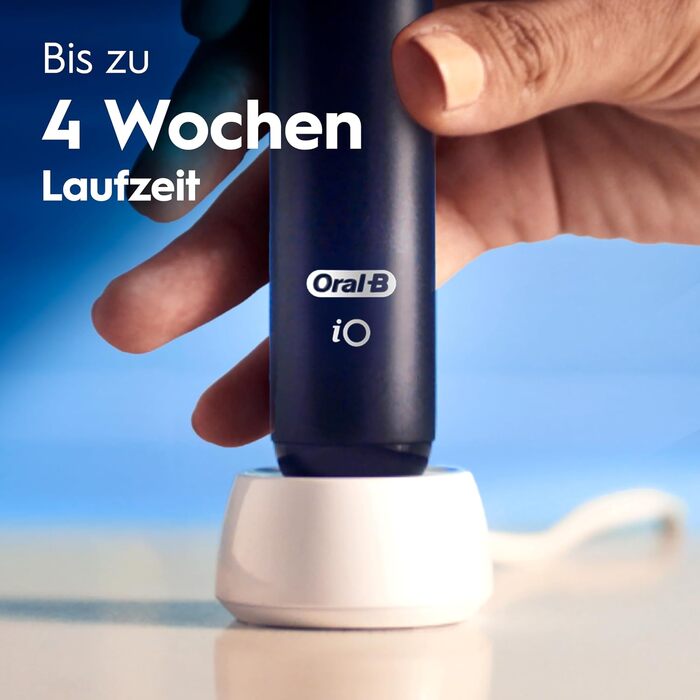 Електрична зубна щітка Oral-B iO Series 2, чорна (набір: 2 щітки Night Black та Calm Pink, 3 насадки, футляр)