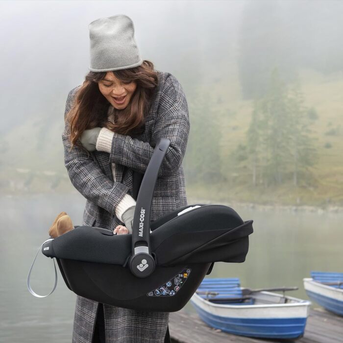 Автокрісло Maxi-Cosi CabrioFix i-Size 0-12 міс., до 12 кг, Select Grey - легке та безпечне для немовлят