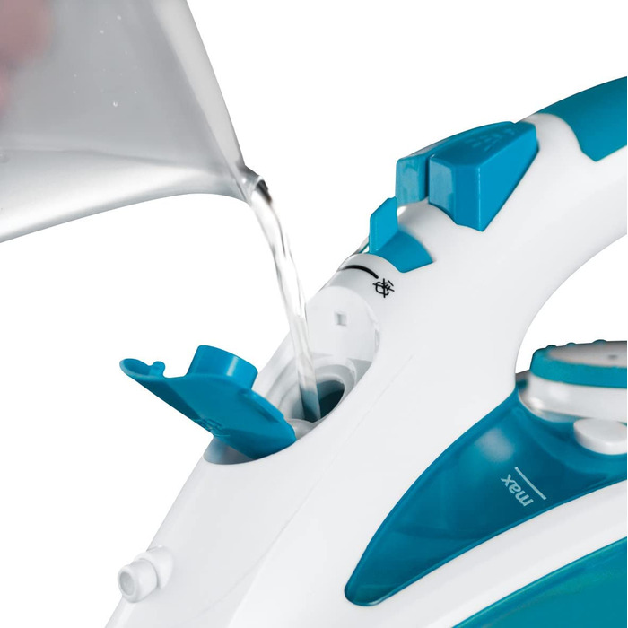 Парова праска Russell Hobbs 20562-56, 2600 Вт, керамічна підошва, резервуар 300 мл, подача пари 70 г/хв, паровий удар 210 г, антинакип, автooчищення, захист від капання