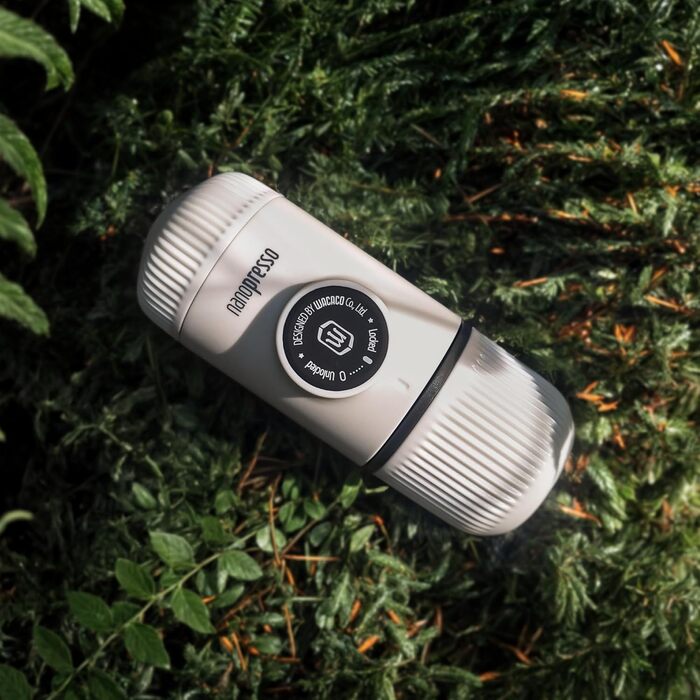 WACACO Nanopresso: портативна кавомашина еспресо, з чохлом S, чорний (80 мл)
