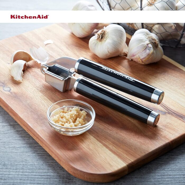 Прес для часнику KitchenAid Classic, універсальний розмір, чорний