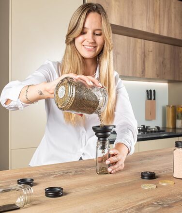 Набір скляних баночок для спецій Deco haus, квадратні, 12 шт з кришками, етикетками та розсіювачами — ємності для зберігання спецій