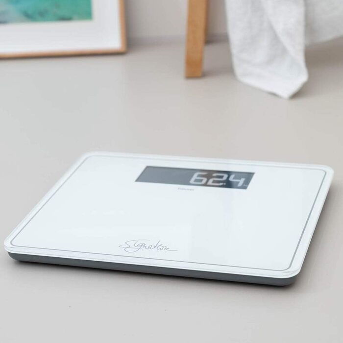 Ваги для людей Beurer GS 410 Signature Line, білі, скляні, з великою платформою 35x30 см, максимальна вага 200 кг, чорний XXL-дисплей, супербіле безпечне скло