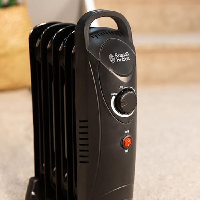 Масляний електрообігрівач Russell Hobbs RHOFR3001, 650 Вт, портативний, 5 секцій, з термостатом та захистом від перегріву, чорний, для приміщень до 10 м²