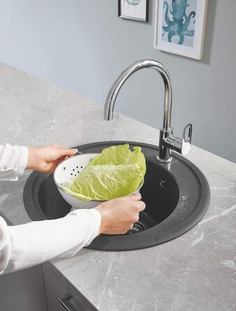 Змішувач кухонний GROHE BauEdge з високим виливом, хромований (31367000) - з керамічним картриджем та поворотним виливом 360°