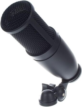 Студійний конденсаторний мікрофон AKG P120, чорний
