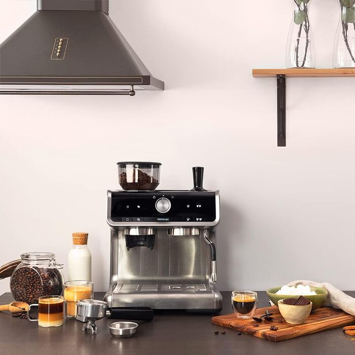 Еспресо-машина Cecotec Cumbia Power 20 Barista Aromax: 2900 Вт, 2 системи нагріву, 20 бар, манометр, подвійний фільтр