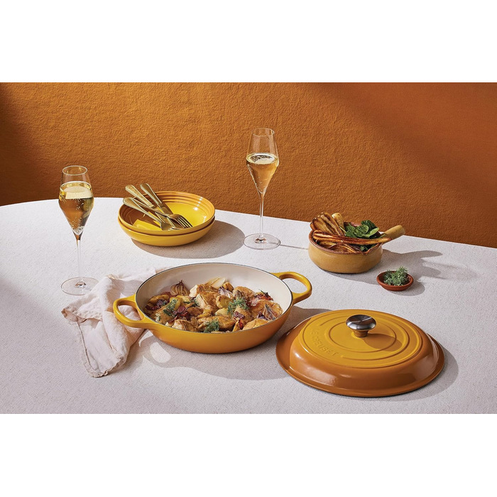Le Creuset Signature Чавунний горщик для приготування їжі, Ø 30 см, 3.5 л, Nectar