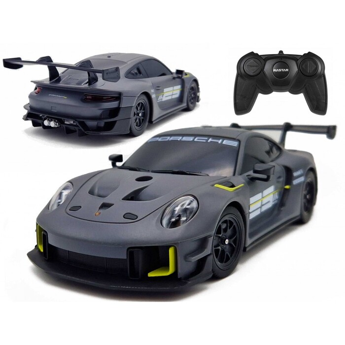 Радіокерована модель автомобіля Porsche 911 GT2 RS Clubsport 1:25 на пульті керування