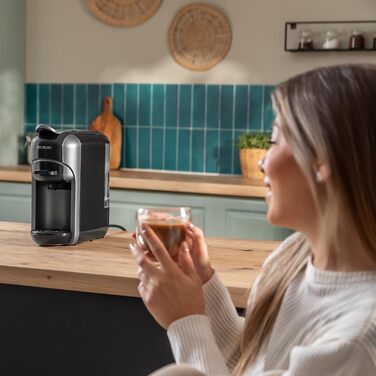 Кавомашина Cecotec Freestyle Compact Black - 1350W, 20 Bar, 4-в-1, Thermoblock, Forcearoma, для кави, Dolce Gusto, Nespresso, K-Fee (600ml)