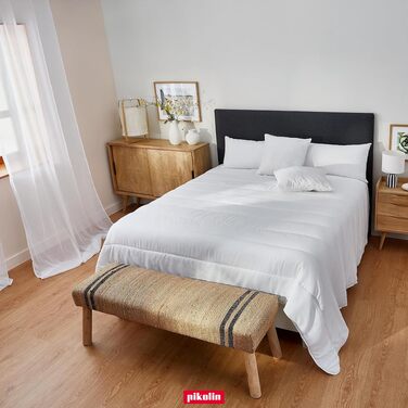 Зимова ковдра PIKOLIN 150x220 см з наповнювачем Aloe Vera (300г), гіпоалергенна та дихаюча для чутливої шкіри