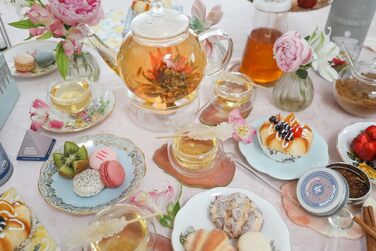Скляний чайник Teabloom з вийманим ситом, термостійкий заварник з боросилікатного скла 1.2 л, мікрохвильовий, з 2 чайними квітками