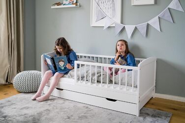 Дитяче ліжко Kids Collective 70x140 см з матрацом, висувною шухлядою, рейковим дном і бортиком безпеки, біле, з ящиком для білизни, виготовлене в Європі, для дітей до 6 років
